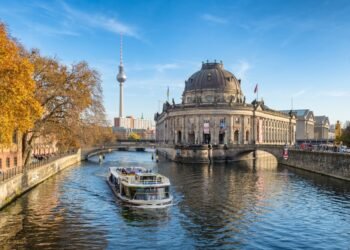 The preferred towns on this planet with splendid price for a one-night smash