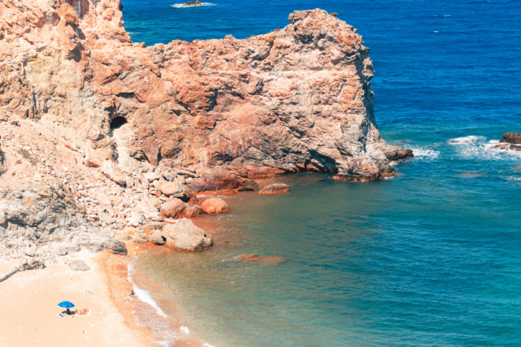 Stress-free on pristine stretches of sand clear of the crowds of standard lodge cities