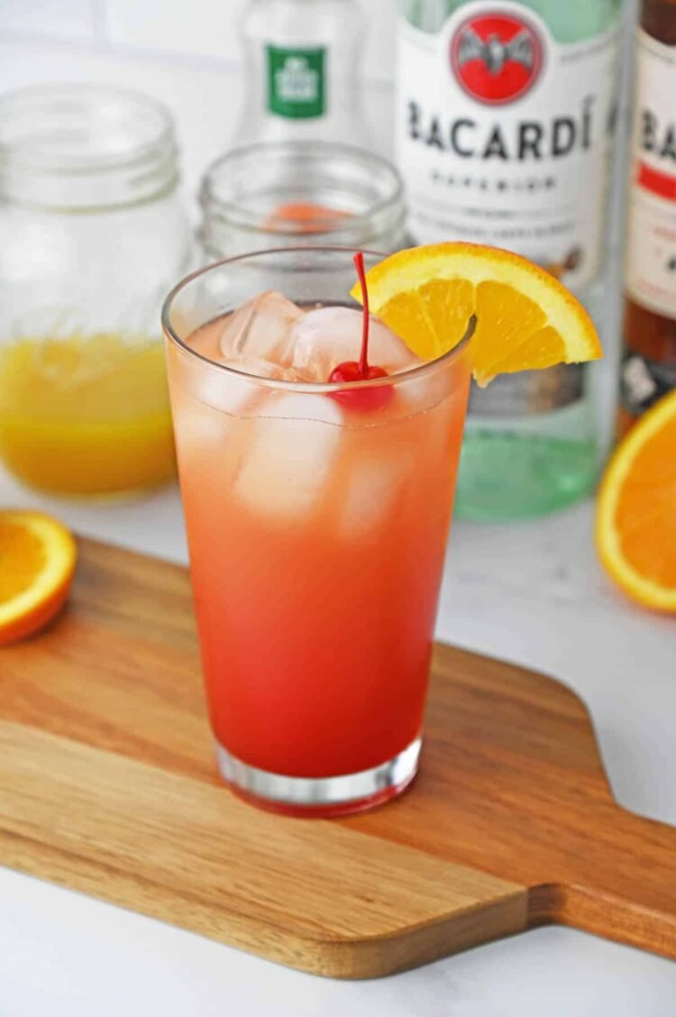 Jamaican Rum Punch Recipe – Meals A laugh & Far off Puts