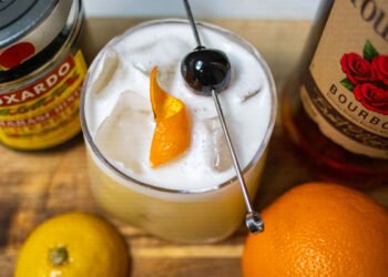 12 Vintage Cocktails That Handed the Take a look at of Time