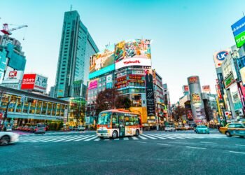 48 Hours in Tokyo – Exploring Japan’s Colourful Capital