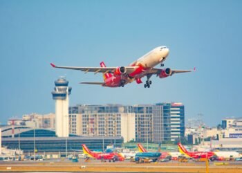 Vietjet goals 27 million passengers and a 25% dividend  payout for 2024