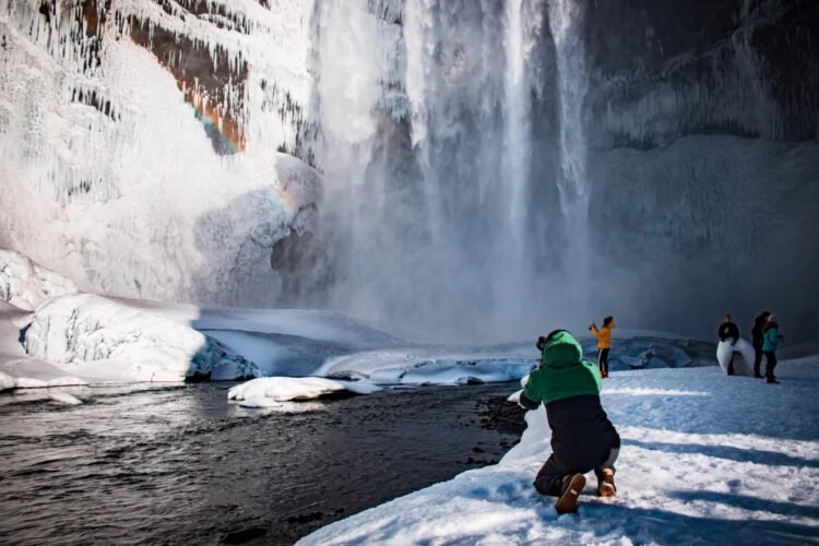 Celebrating 90 years of journey with GJ Go back and forth in Iceland