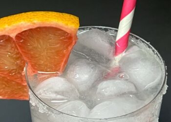 Paloma Cocktail: Summer time in a Glass