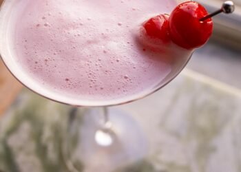 A Rainbow of 28 Colourful Cocktails