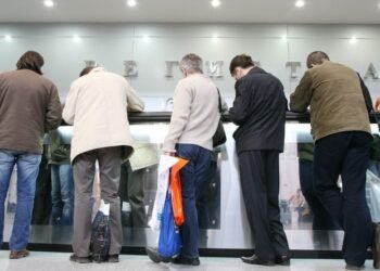 Pushing to make early check-ins greater than only a loose perk