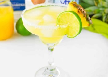 Pineapple Margarita Recipe – Meals Amusing & Remote Puts
