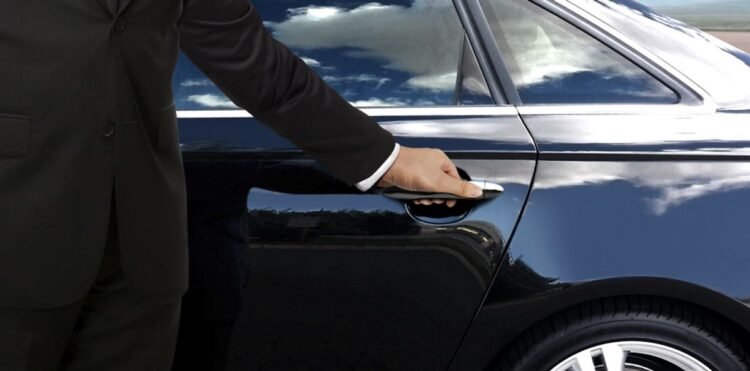 Jyrney and Blacklane spouse for trade shuttle flooring shipping