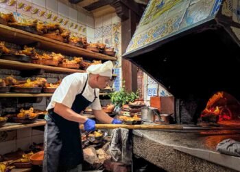 What It is Love to Consume on the Oldest Eating place within the Global