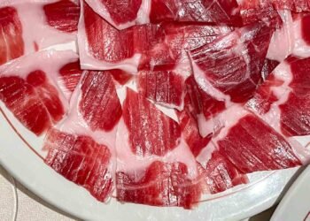 13 Should-Devour Barcelona Meals