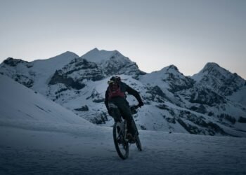 The place To Move Biking in Nepal