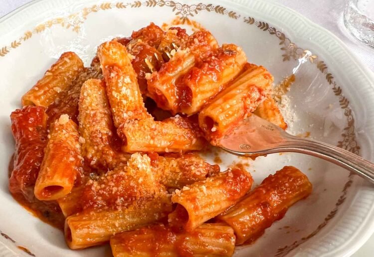 Rome Meals Favorites: 25 Will have to Devour Dishes