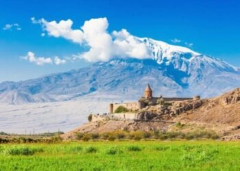 Extra overseas vacationers to shuttle to Armenia