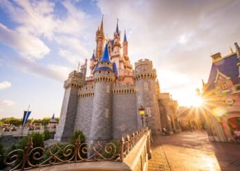 Summer season (Nonetheless) Is NOT Prime Crowds Season at Disney International