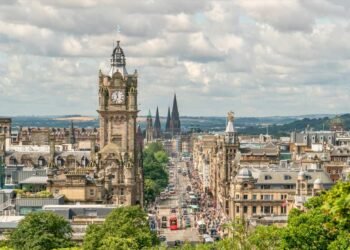 The 7 Highest Hostels in Edinburgh (Up to date 2024)