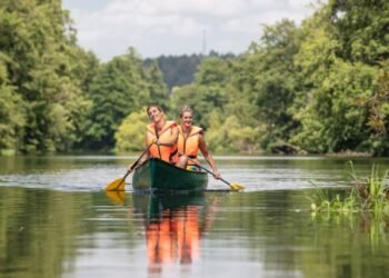 TOMIS acquires excursion operator tech supplier Yonder