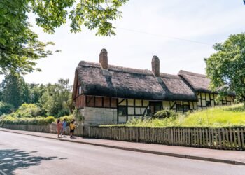 Native Citizens invited to the grand opening of the New Lawn Café at Anne Hathaway’s Cottage