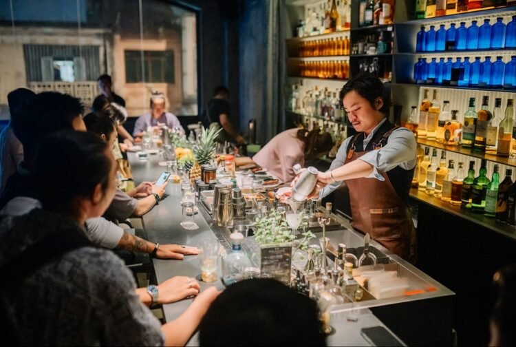 Best Bars in Ho Chi Minh Town