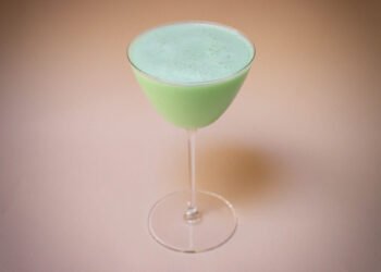 Grasshopper: Vintage Inexperienced Cocktail
