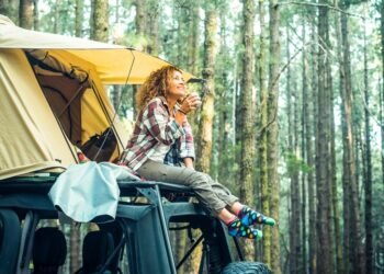 Solo feminine travellers already stand for 14% of feminine tourism call for