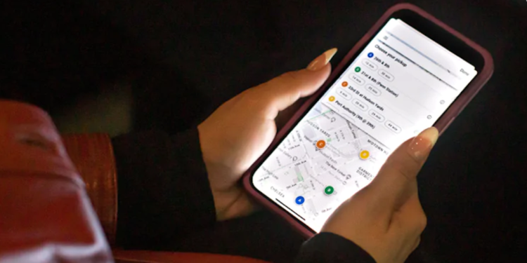 HQ lands Amex Ventures funding, plans floor transportation platform improvements