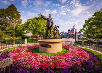 Great $69 Resident Price ticket Deal for Disneyland’s 69th Anniversary