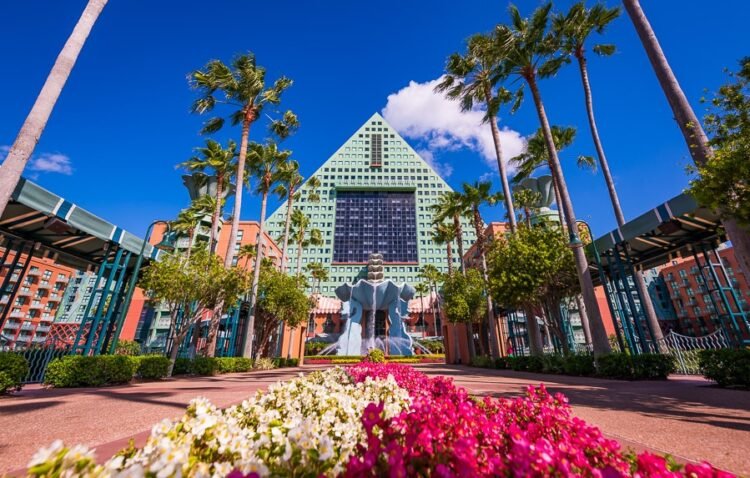 Room Reductions for Swan & Dolphin Lodges at Disney Global for Summer time & Fall 2024