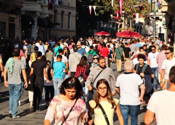 Cutting edge Answers to Take on Overtourism: Classes from the Globe