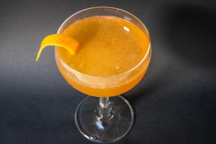 Brown Derby: Candy and Bitter Cocktail