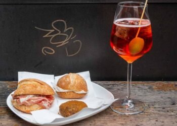 5 Cicchetti Bars To not Leave out