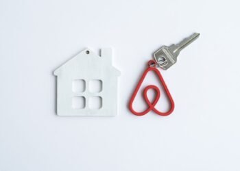 Airbnb fascinated about “strategic priorities” amid forged 2d quarter