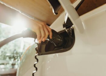 Do’s and Don’ts of The use of Public EV Charging Stations