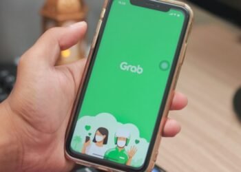 Take hold of earnings up 17% YoY, fascinated by AI for long term expansion