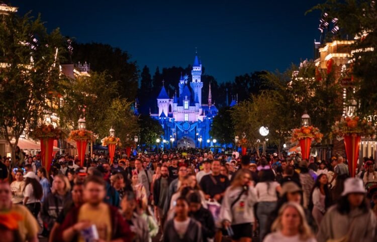 September 2024 Disneyland Crowd Calendar
