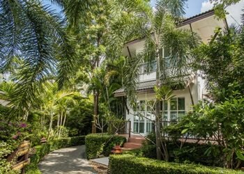 Laksasubha Hua Hin – the most productive hotel in Hua Hin for royal heritage and that private contact