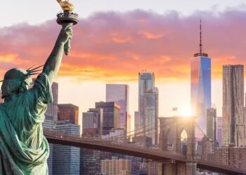 Airbnb takes goal at NYC a 12 months after “failed” STR rules