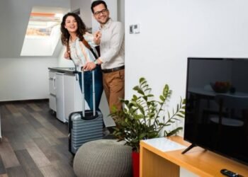 Europe to Prohibit Extra Airbnb Vacationer Lodging