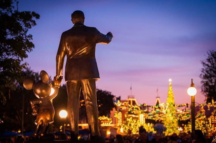 When Will Disneyland Resume Magic Key Annual Move Gross sales?