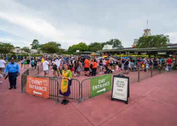 Magic Kingdom Combine-In is Busier Than Ever!