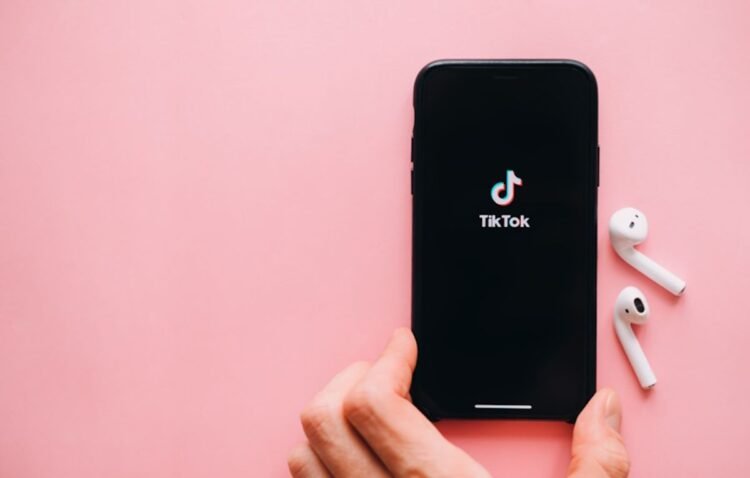 Listening, observing on TikTok very important for go back and forth advertising and marketing luck
