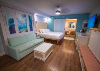 Caribbean Seashore vs. Riviera Lodge