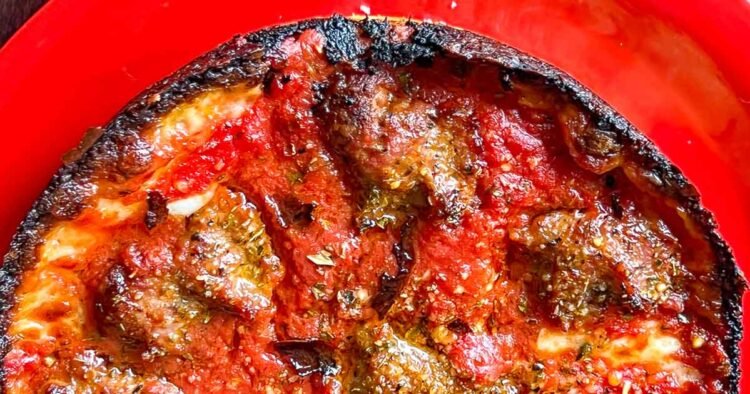 Uncover the 5 Types of Chicago Pizza
