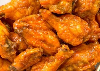Baked Buffalo Wings: Simple and Mess-Unfastened