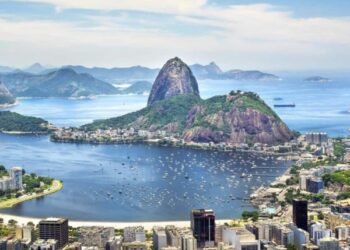 File Revenues for Overseas Tourism in Brazil