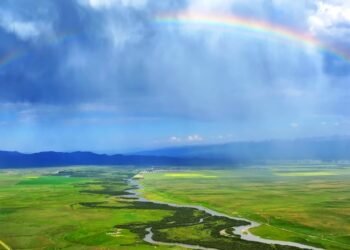 Ili Kazakh Independent Prefecture of Xinjiang releases promotional movie “That is Ili”