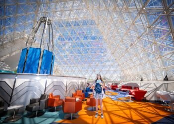 Disney Holiday Membership Publicizes New Paid Member Perks Program