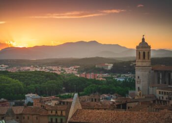 17 Very best Towns in Spain To Consult with Proper Now