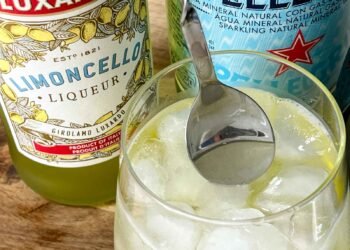 Limoncello Spritz: Vintage Italian Spritz