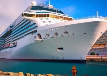 Cruise Tourism Faces Harsh Complaint