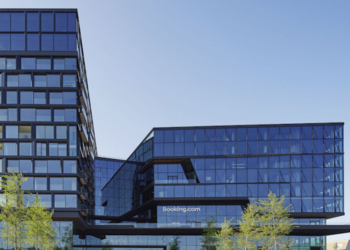 Reserving Holdings plans task cuts at Reserving.com to power potency